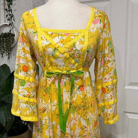 Vintage 70’s Handmade Yellow Floral Maxi Dress - Picture 6 of 6
